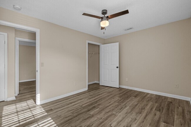 Building Photo - 3675 Clay Pond Rd
