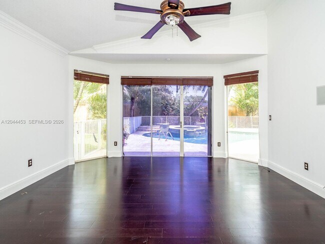 Building Photo - 351 SW 184th Terrace