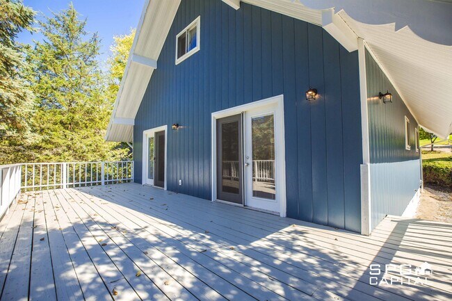 Building Photo - 15 Pemberton Dr