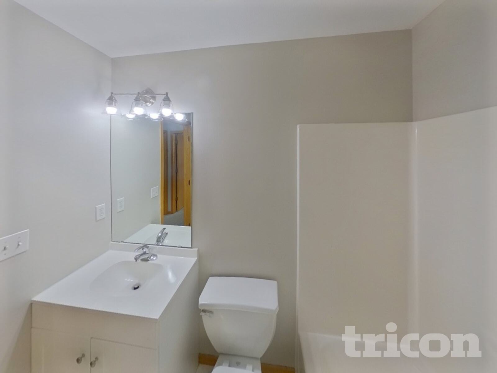 Building Photo - 13758 Flay Ave N