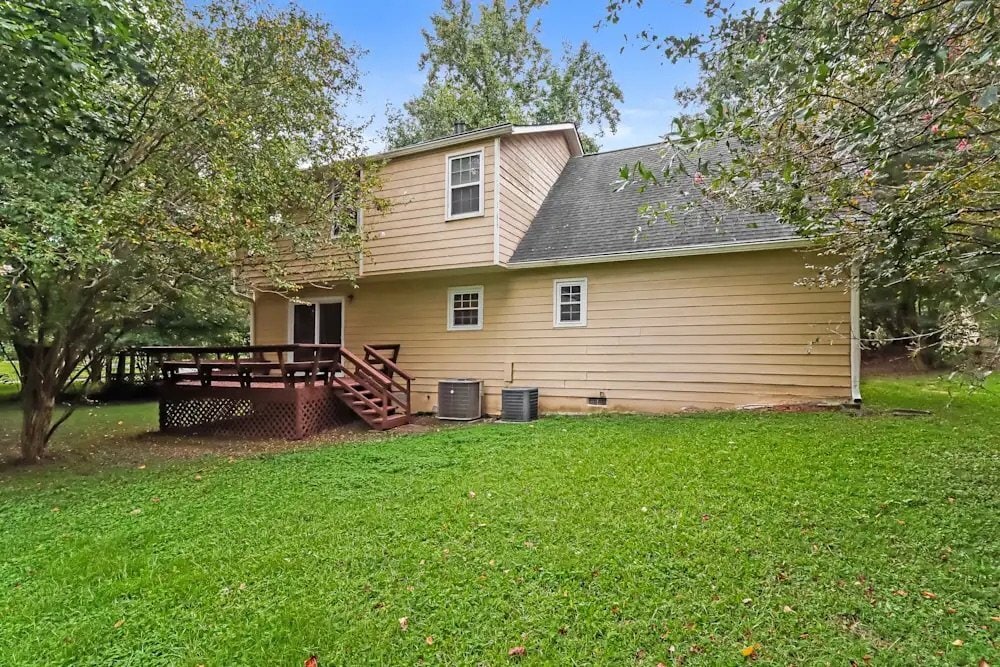 Building Photo - 3142 Country Lake Dr