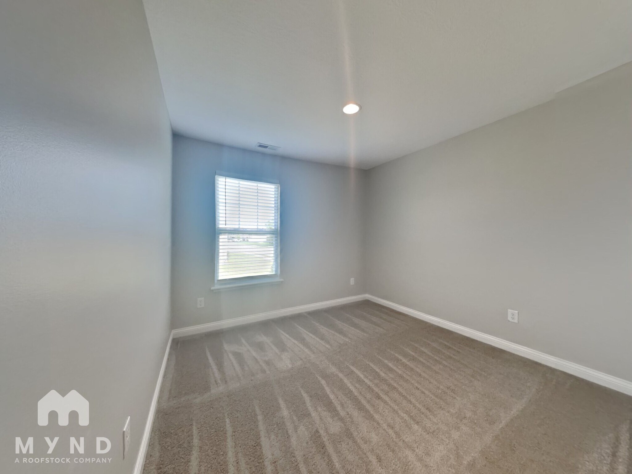 Building Photo - 618 Albermarle Dr