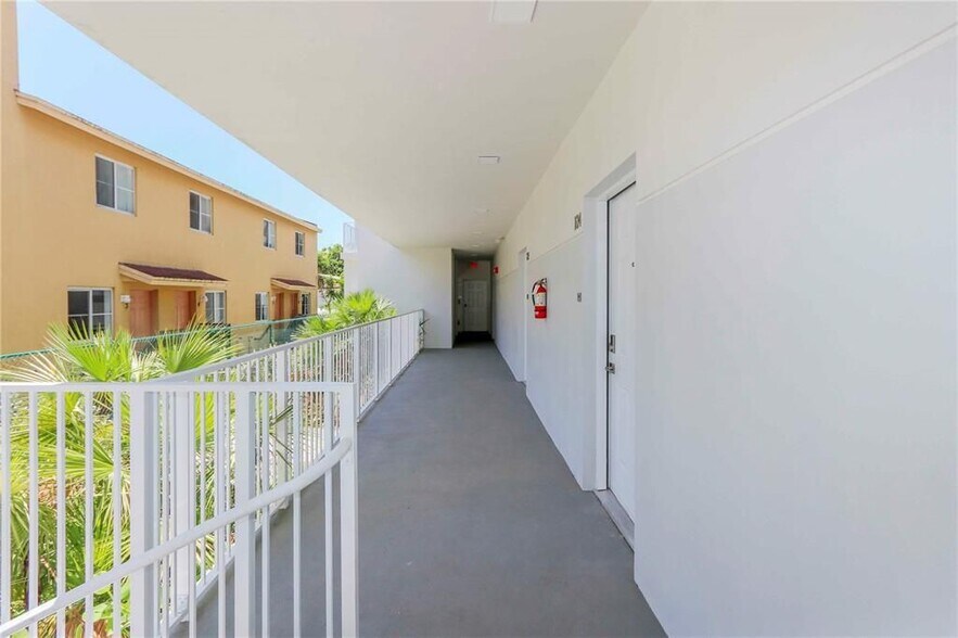 Building Photo - 1620 NW 18th St