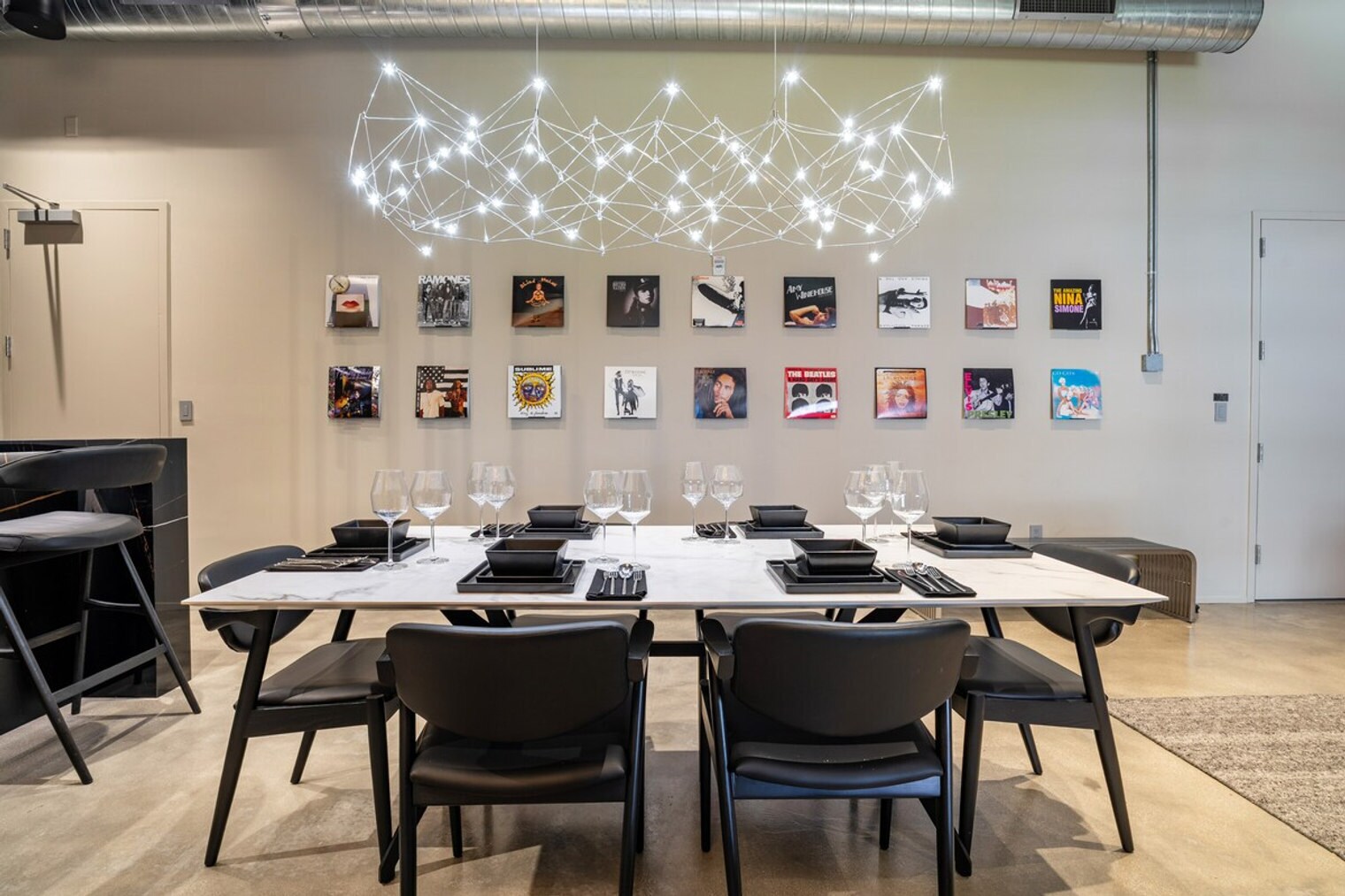 Building Photo - 250 NW 23rd St