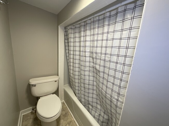 Building Photo - 218 N Pitt St