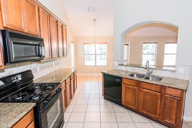 Building Photo - 5131 Birch Manor Ln