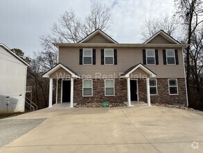 Building Photo - WEST KNOX CEDAR BLUFF AREA 2 BEDROOM 2.5 B...