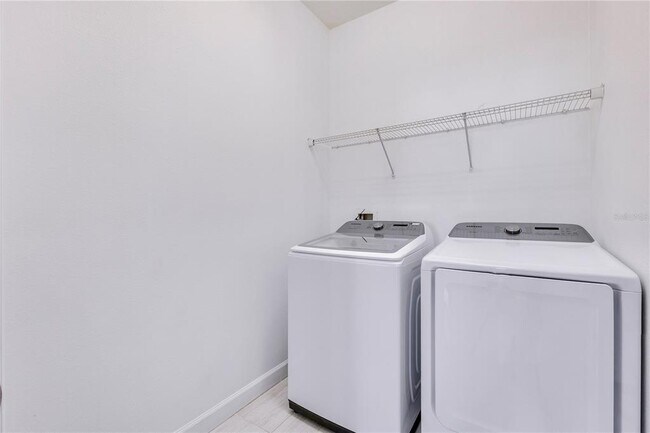 Building Photo - 2151 Crosston Cir