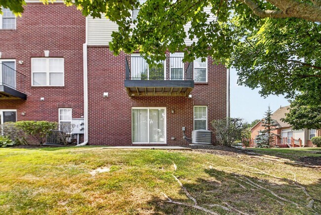 Building Photo - 379 Cherry Orchard Rd