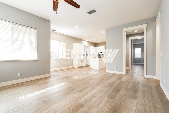 Building Photo - 8121 Gilleland Dr