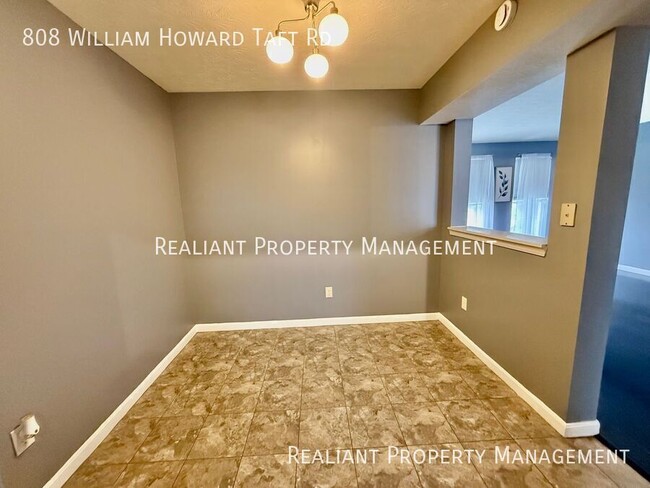Building Photo - 808 William Howard Taft Rd