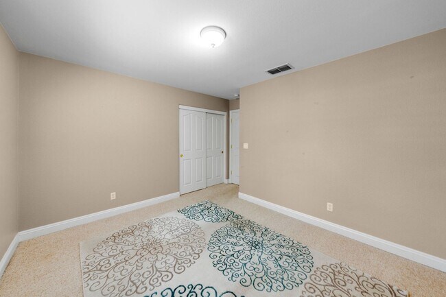 Building Photo - 4011 Prairie Falcon Dr