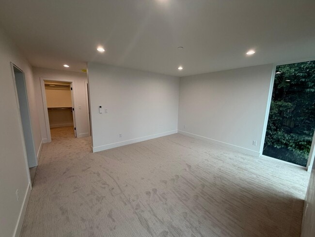 Building Photo - 1720 Market St