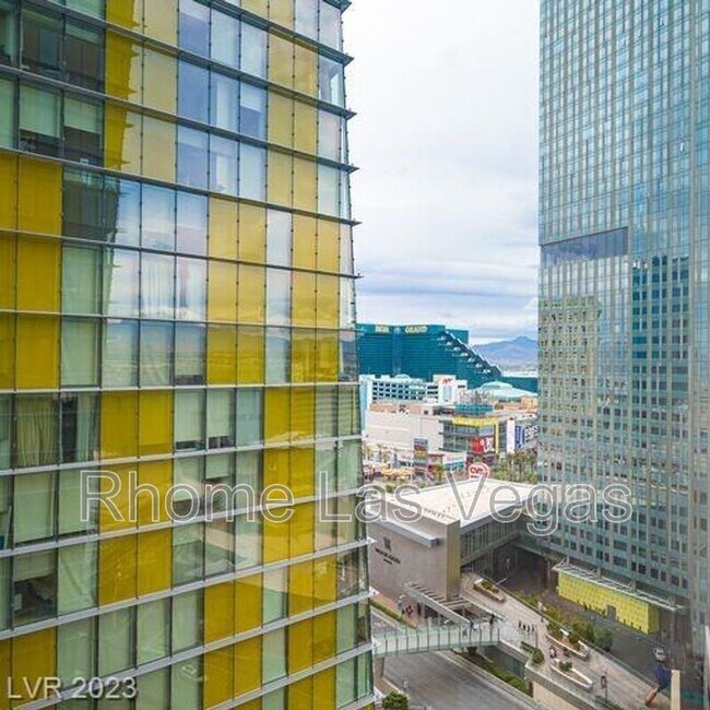 Building Photo - 3726 Las Vegas Blvd S
