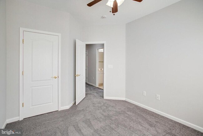 Building Photo - 17485 Bayou Bend Cir