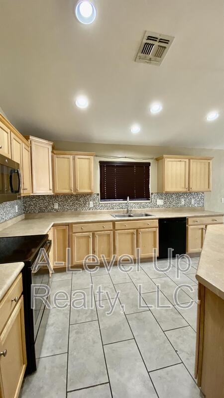 Building Photo - 6839 W Brightwater Way