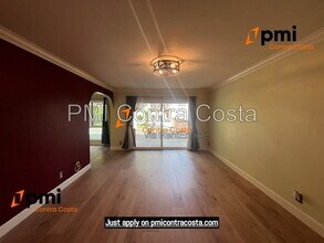 Building Photo - 460 N Civic Dr