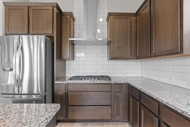 Building Photo - 4660 Katherine Dr