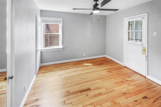 Building Photo - 1055 Terrace Dr