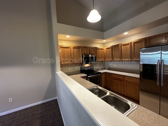 Building Photo - 5800 N Tower Dr