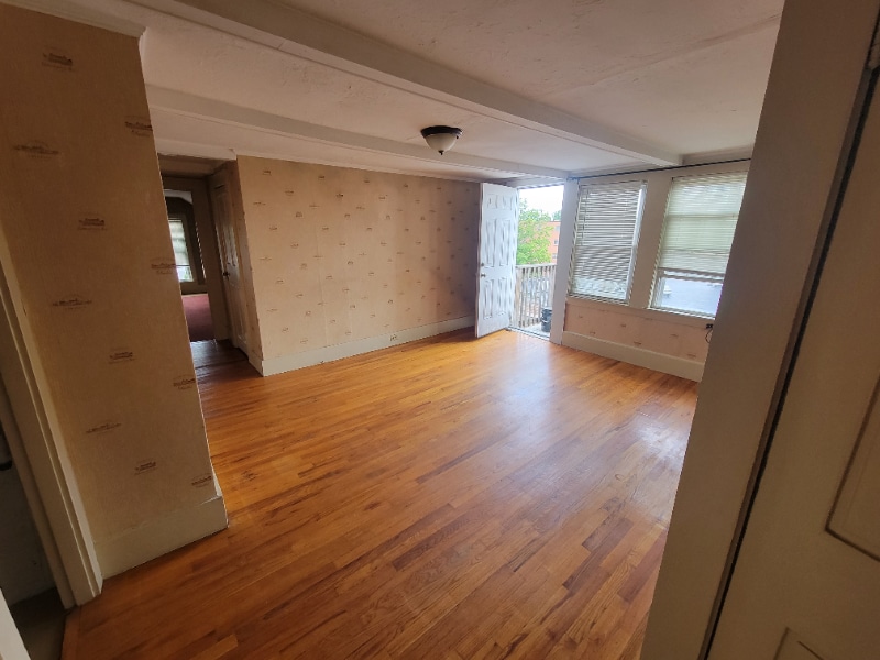 Building Photo - 4 Farnsworth Ct