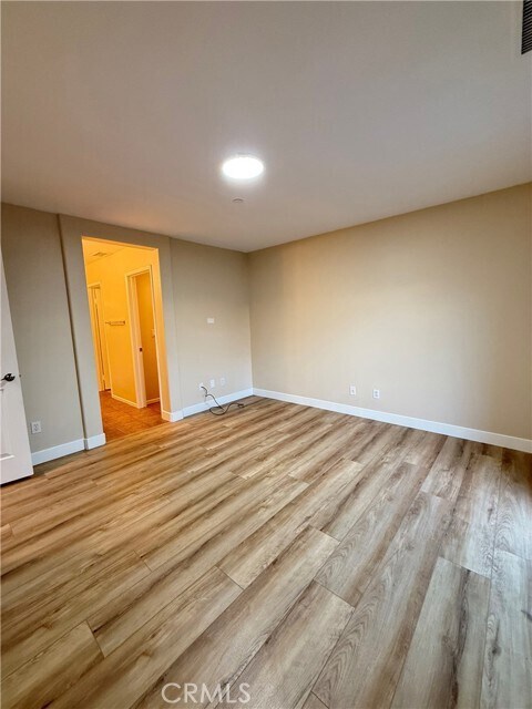 Building Photo - 9441 Barstow Dr
