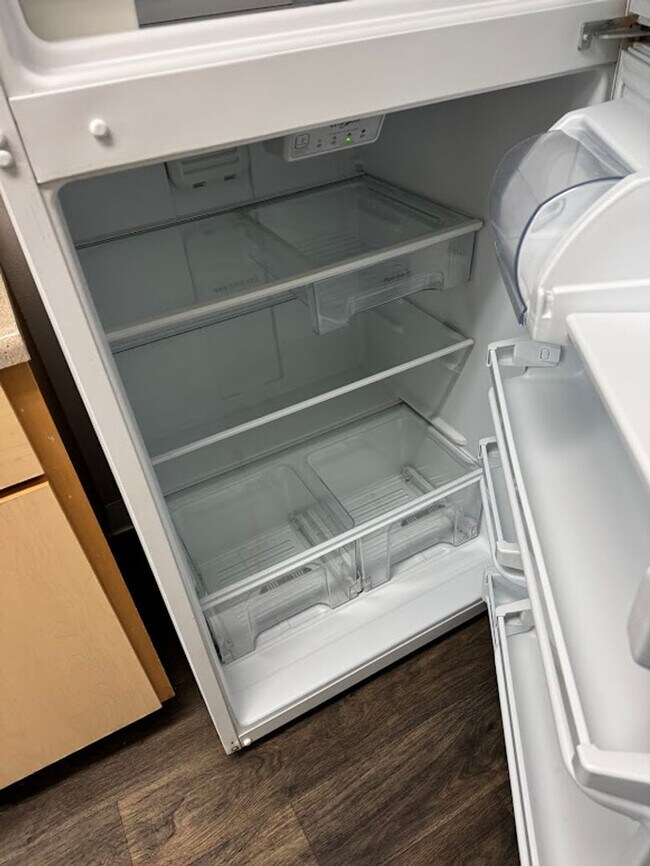 Building Photo - Everything you’ve been dreaming of is here. Come Lease today!