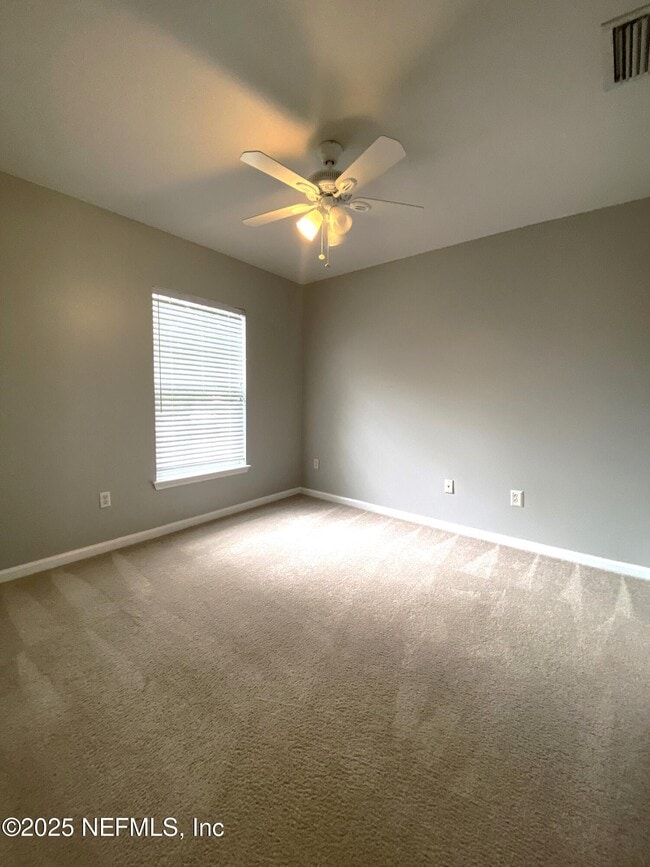 Building Photo - 4839 Parkhurst Pl