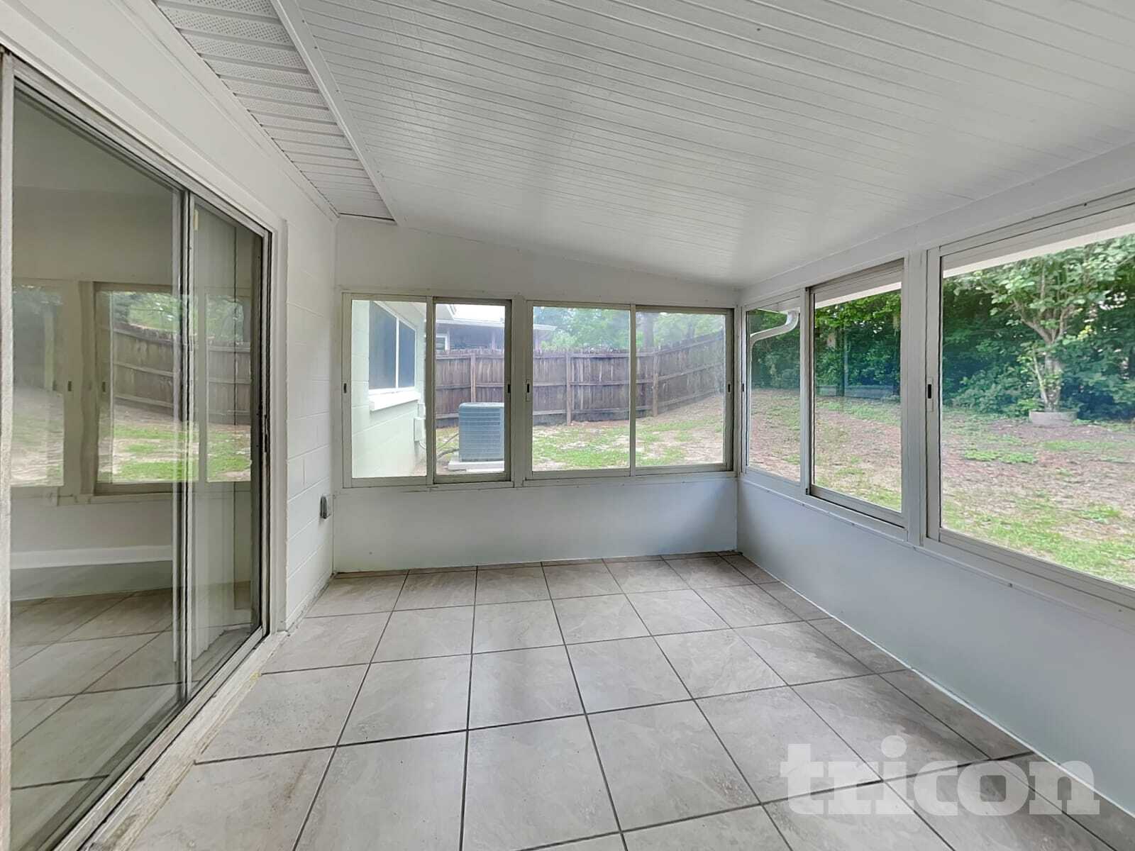 Building Photo - 604 Barkfield Loop