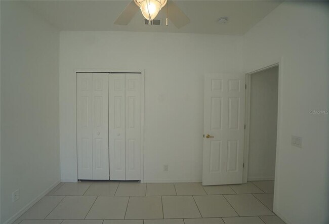 Building Photo - 10214 Evergreen Hill Dr