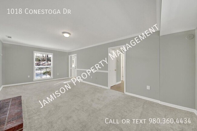 Building Photo - 1018 Conestoga Dr