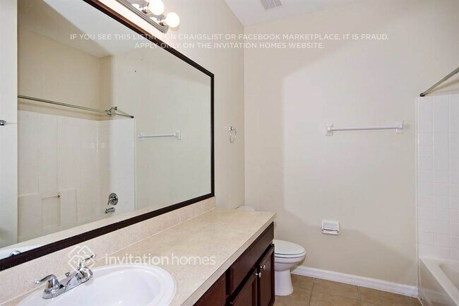 Building Photo - 5224 Lorilawn Dr