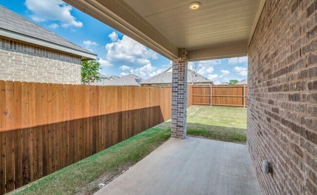 Building Photo - 8424 Gray Squirrel Ln.