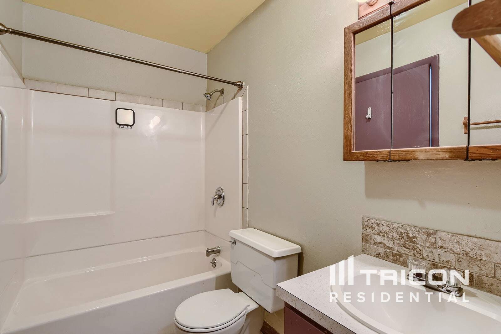 Building Photo - 6517 Orbit Way