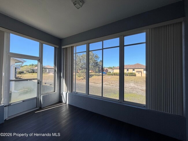 Building Photo - 9407 Burnam Dr