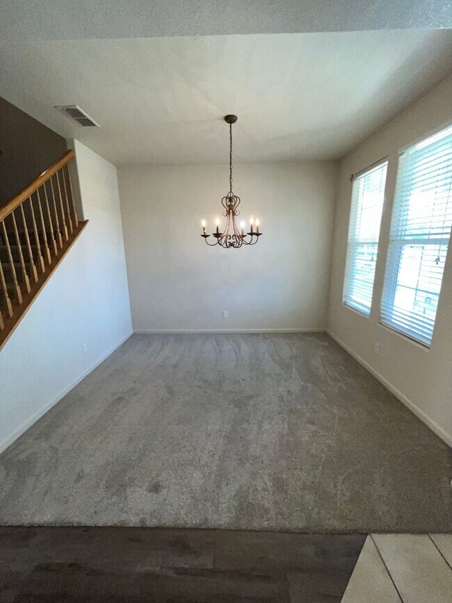Building Photo - 5 Bed | 3.5 Bath | 2368 SF | 2 Car garage | Two Story | Tenant pays $175 for WS&G