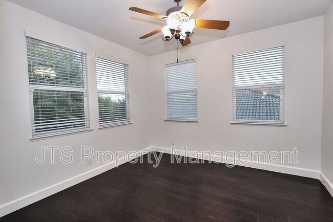 Building Photo - 5602 Jerry Litell Way