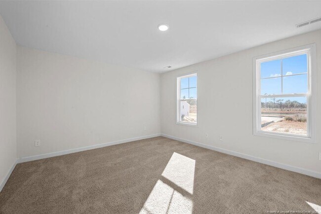 Building Photo - 544 Ashley Hts Dr
