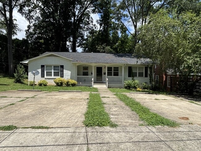 Primary Photo - 635 Park Dr