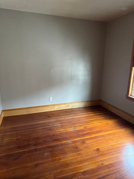 Second bedroom - 6 Emmet Ter