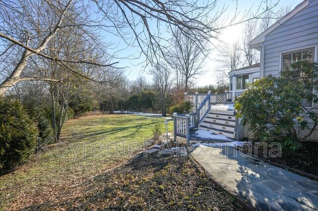 Building Photo - 13568 Heritage Farms Dr