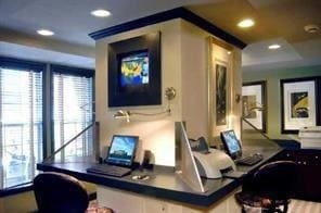 Building Photo - 5208 Westchester Ridge NE