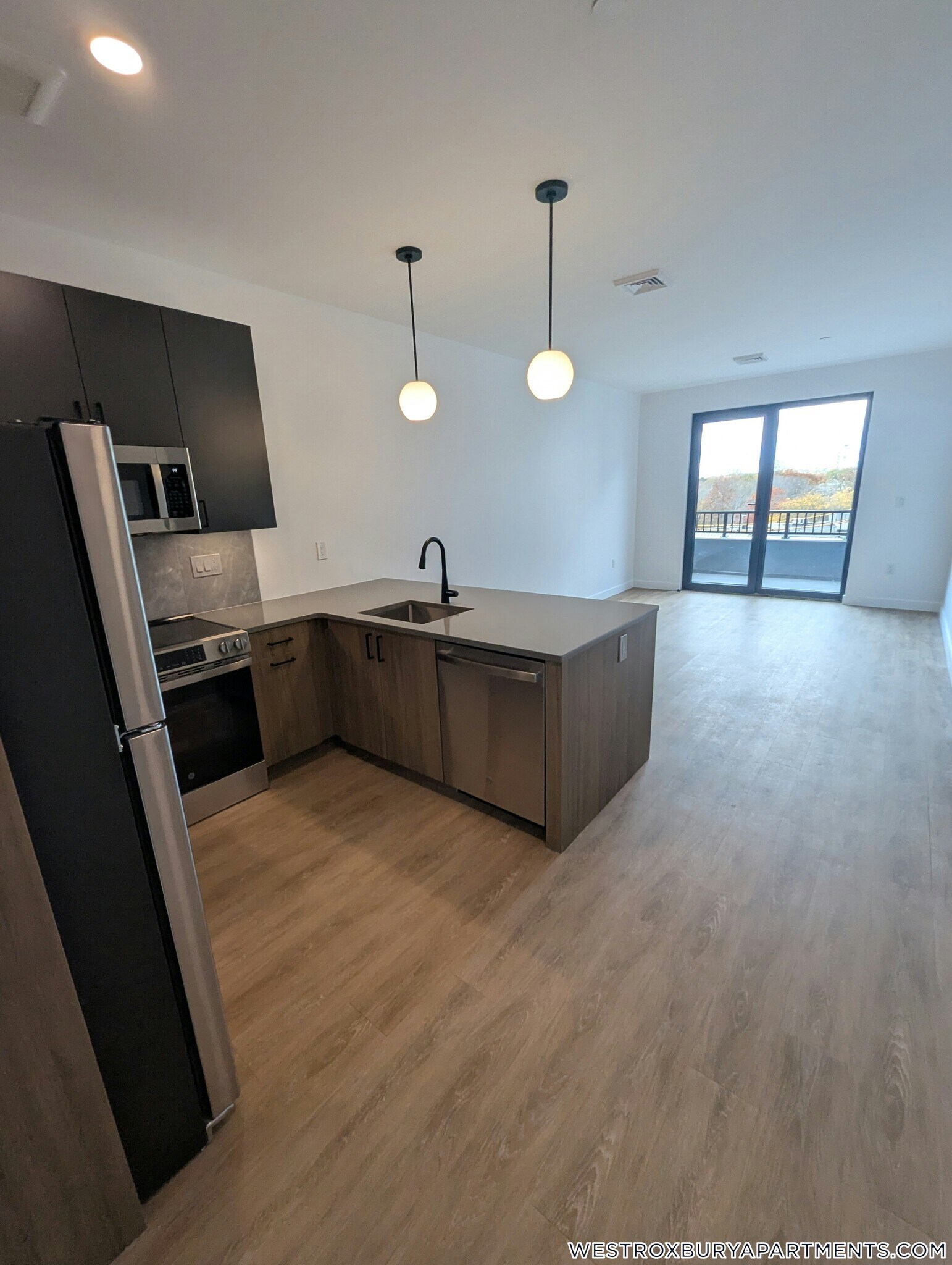 Building Photo - 199 Gardner St