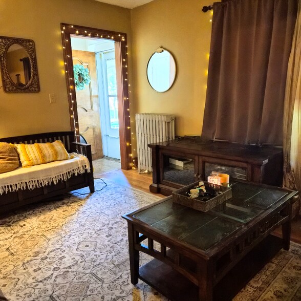 Building Photo - 114 Fayette Blvd