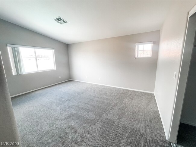 Building Photo - 418 Horse Pointe Ave