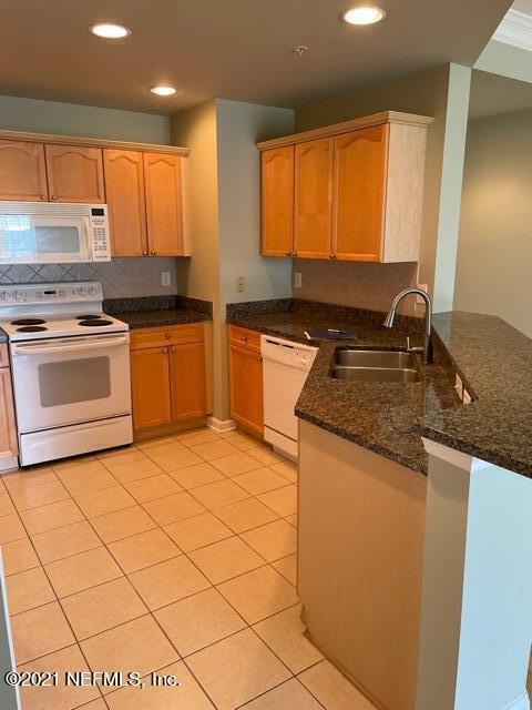 Building Photo - 400 E Bay St