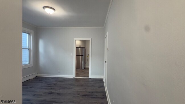 Building Photo - 56 Lindsley Pl