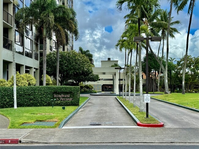 Building Photo - 322 Aoloa St