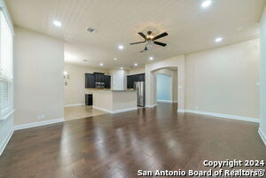 Building Photo - 26923 Camellia Trce