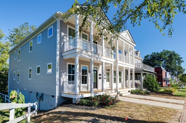 Building Photo - 1108 N 21st St